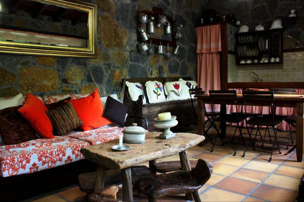 Casa Mary Lola Casa de hóspedes Tinor Exterior foto